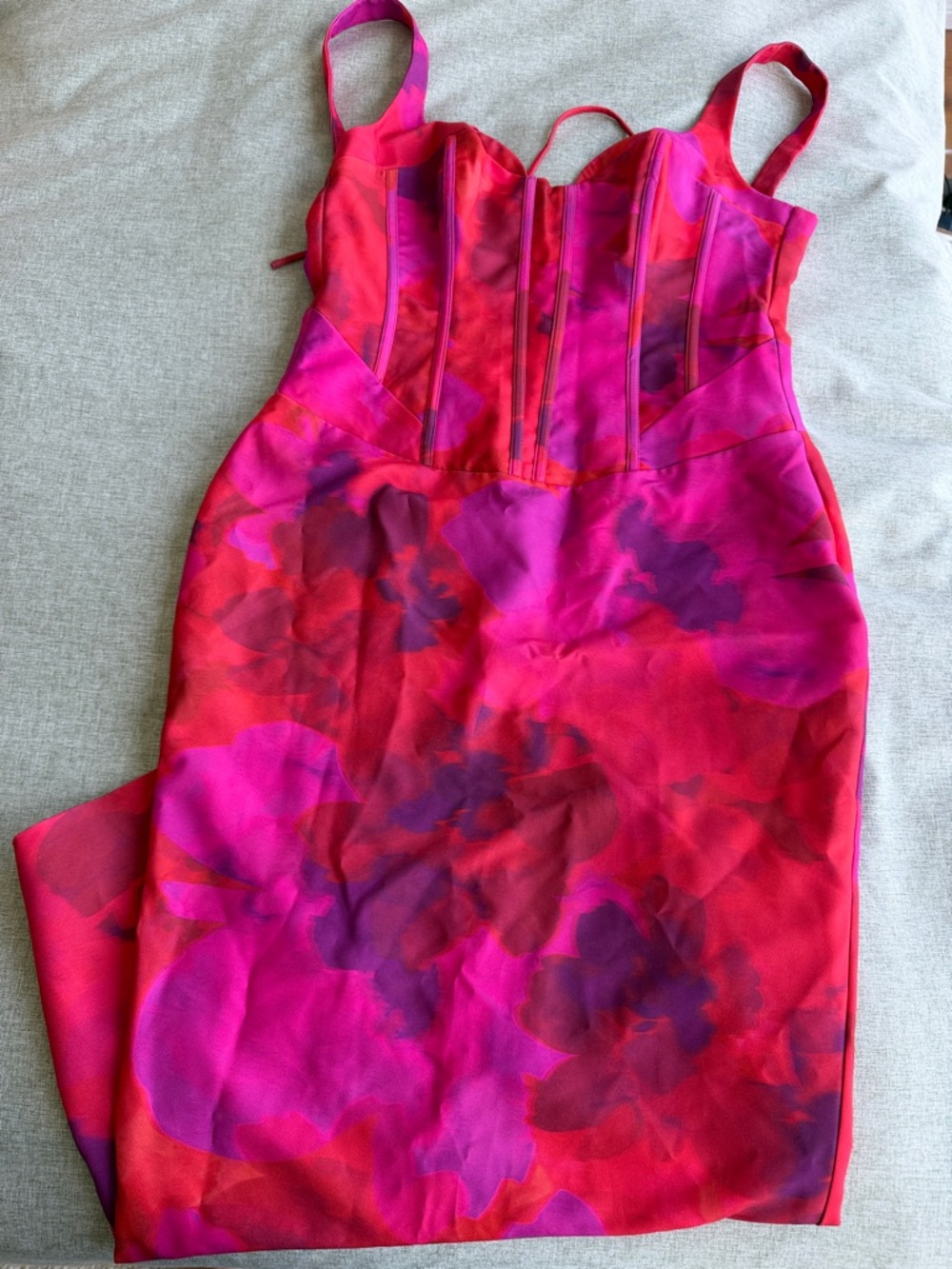 Fitted Floral Midi Dress in Fuchsia and Red